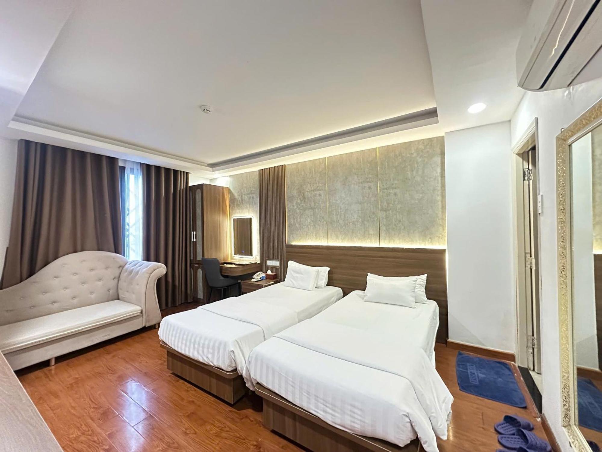 Hotel A25 - 274 De Tham